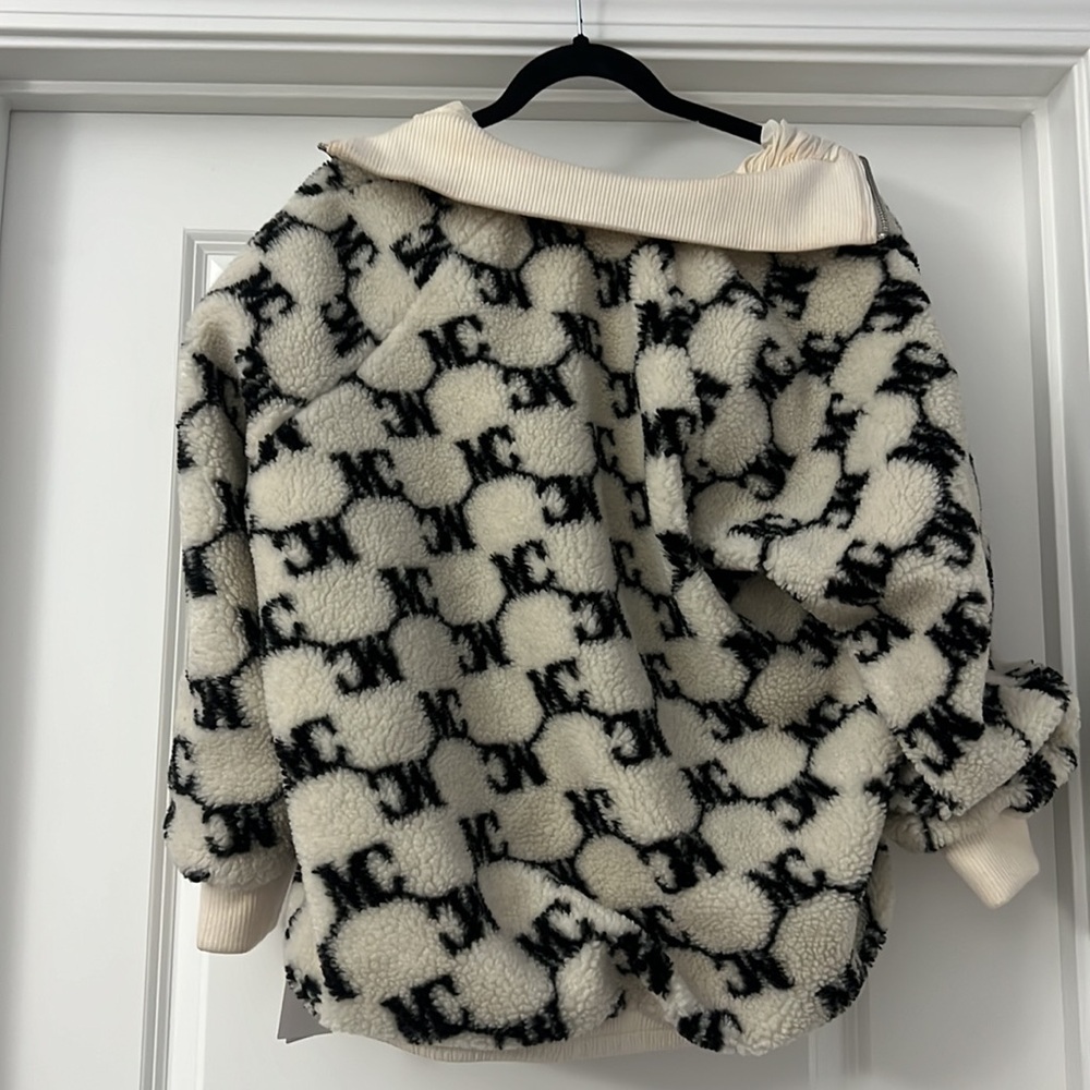 jacket - Picture 3 of 3